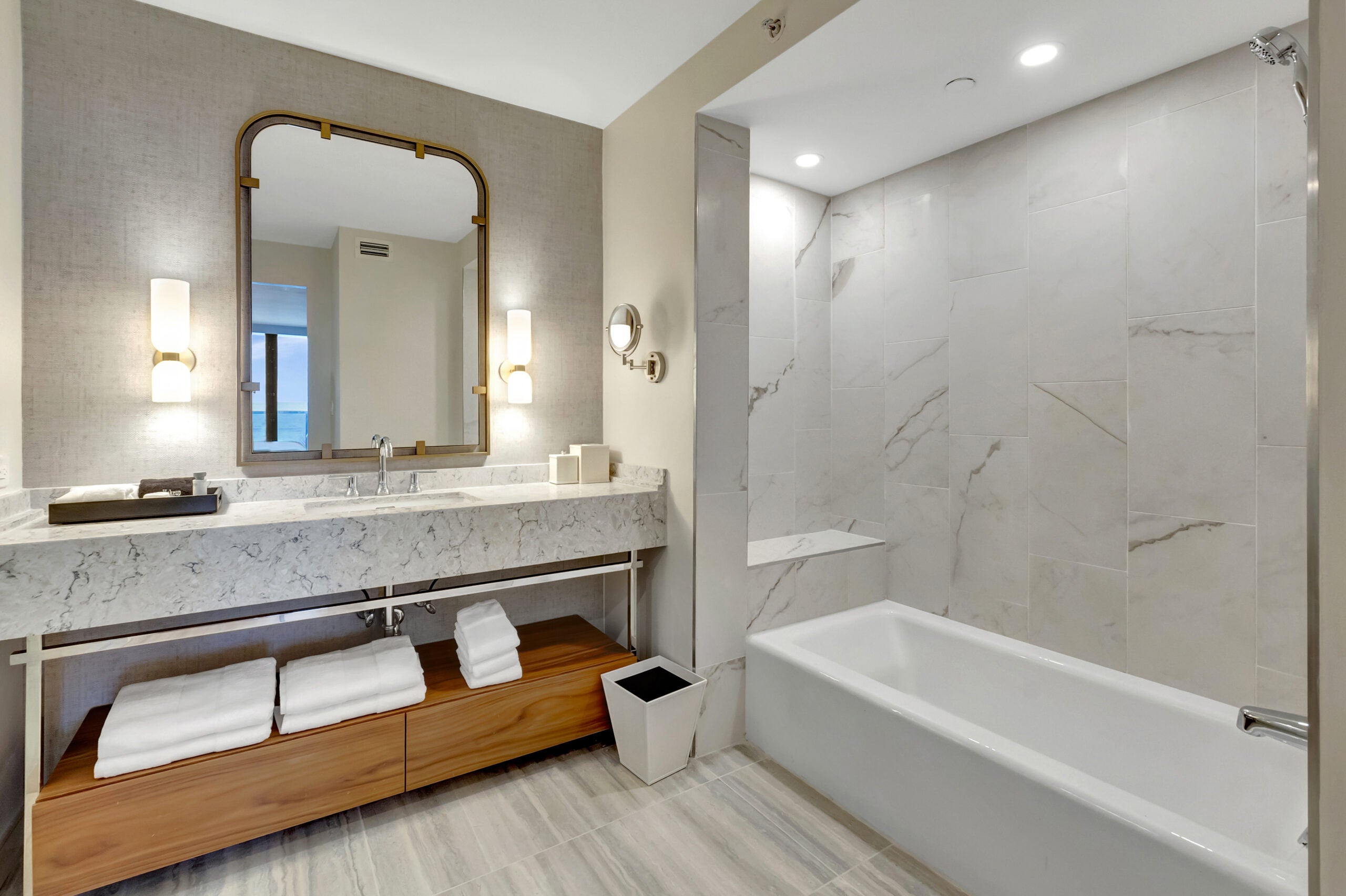 Tideline Palm Beach Ocean Resort & Spa