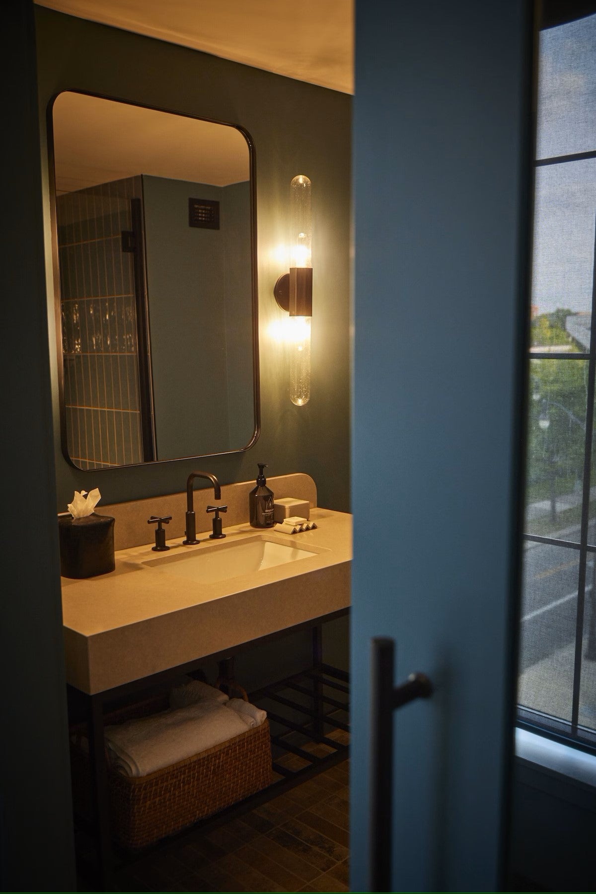 The Junto Hotel
